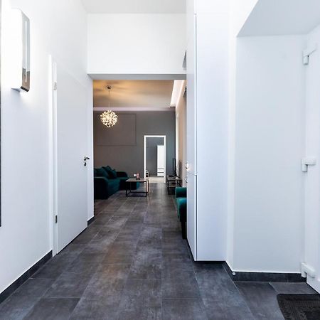 Lux Downtown Apartment บูดาเปสต์ ภายนอก รูปภาพ